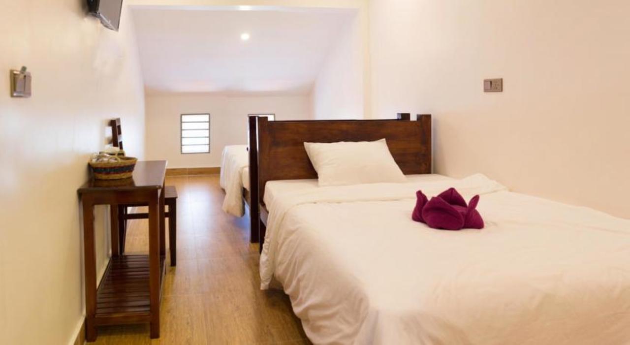 Twin Home Guesthouse Kampot Kültér fotó