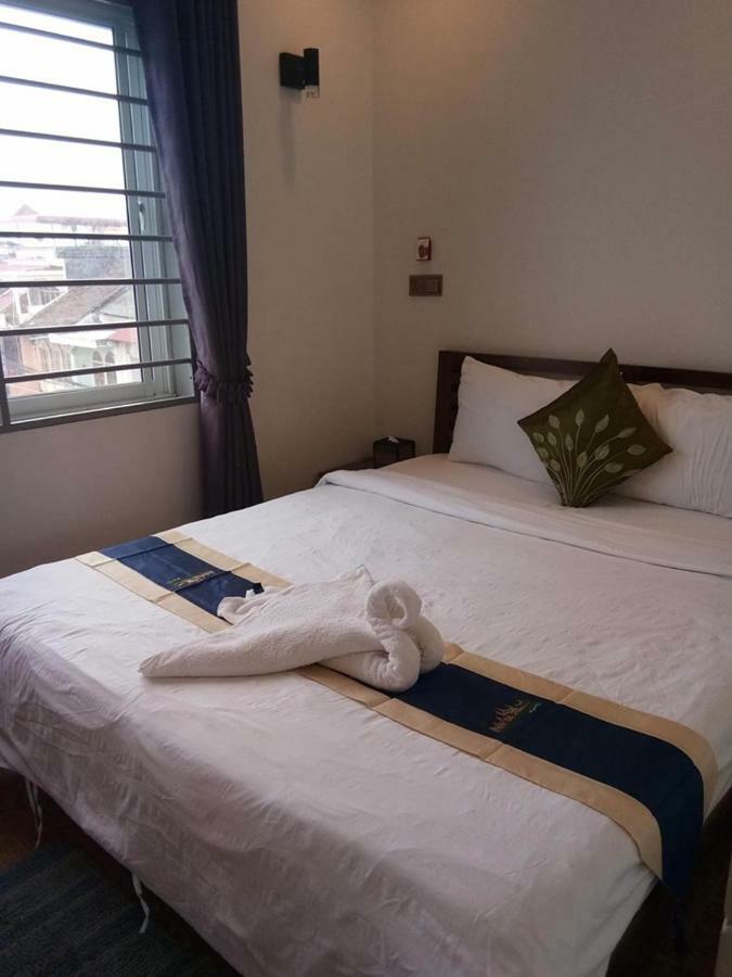 Twin Home Guesthouse Kampot Kültér fotó