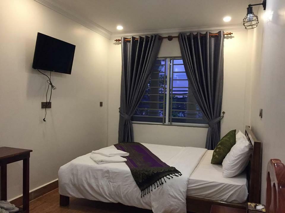 Twin Home Guesthouse Kampot Kültér fotó